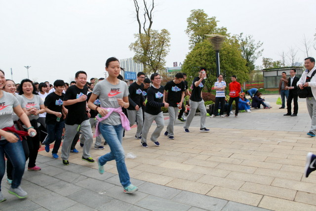 尊时凯龙·Z6(中国区)人生就是拼搏!